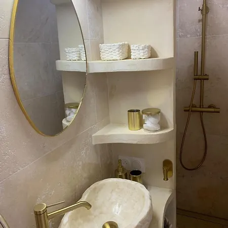 2 Bedroom With 2 Bathroom, Garden Porto-Vecchio City Center Apartment